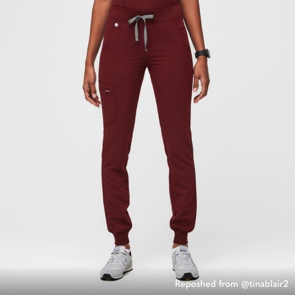 Maroon FIGS Jogger Pants XS
